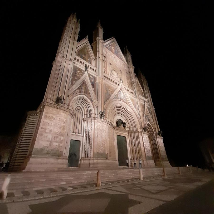 Appartamento Porta Maggiore Orvieto Buitenkant foto